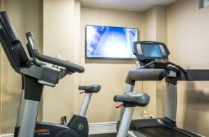 Hotel Grand Windsor Gym Cross Trainer