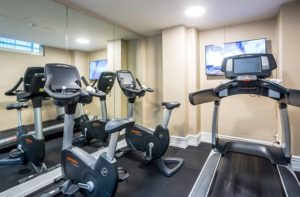 Hotel Grand Windsor Gym Running